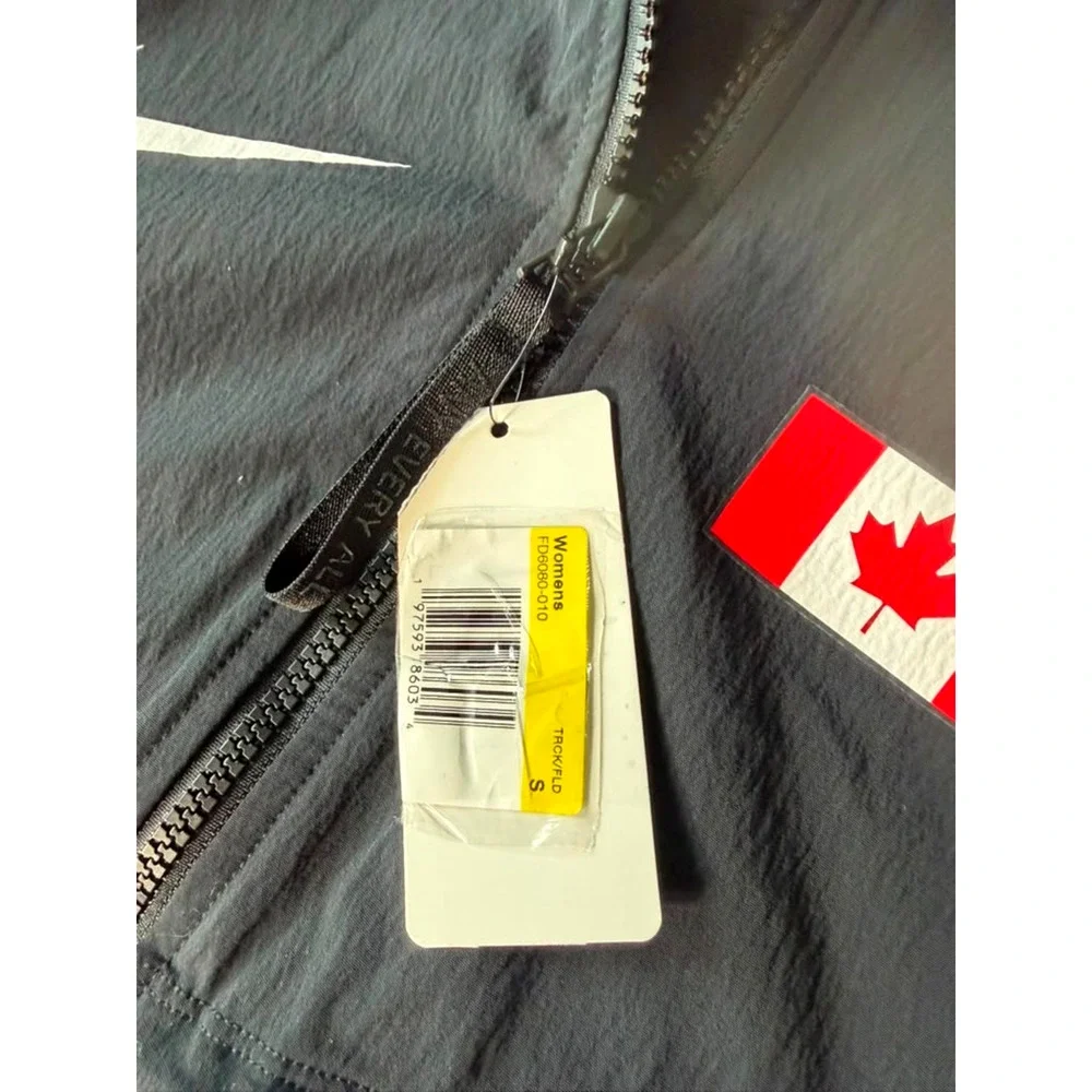 New Women's Nike Canada Team Dri-FIT Full Zip Track Jacket Black Size Small